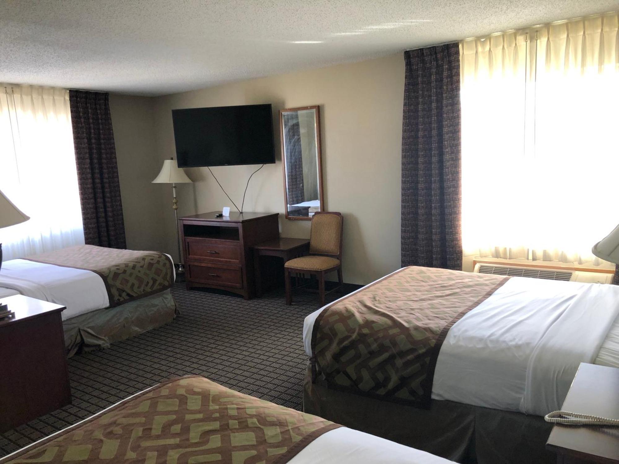 Regency Inn Geneseo Il I-80 Buitenkant foto